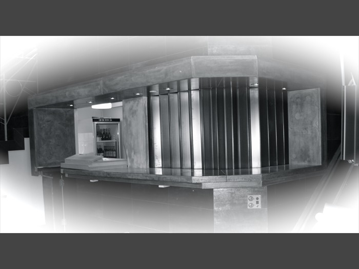 9 of 15 &nbsp;&nbsp;&nbsp;|&nbsp;&nbsp;&nbsp; Architectural Concrete Bar Top and Surround