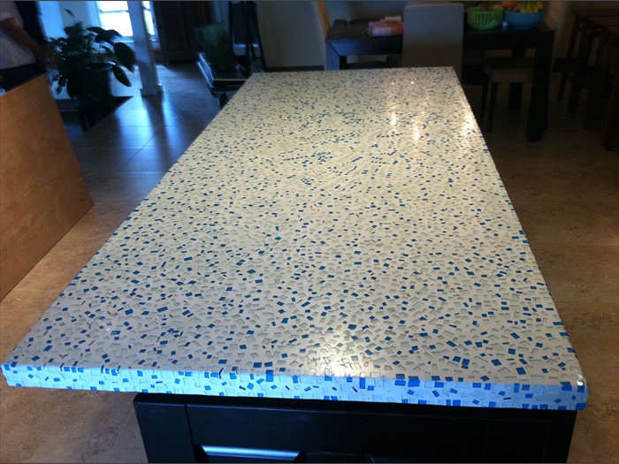 11 of 30 &nbsp;&nbsp;&nbsp;|&nbsp;&nbsp;&nbsp; Custom Concrete Kitchen Island - Glass Inlay