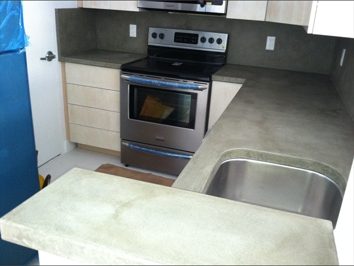 23 of 30 &nbsp;&nbsp;&nbsp;|&nbsp;&nbsp;&nbsp; Remodeling Kitchen Countertop with Backsplash